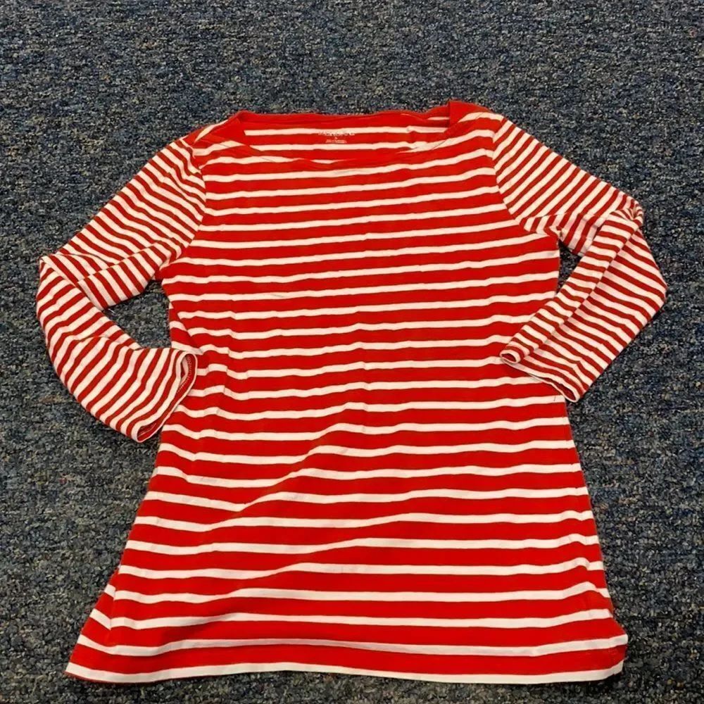 Merona Red and white Stripped Top sz. S